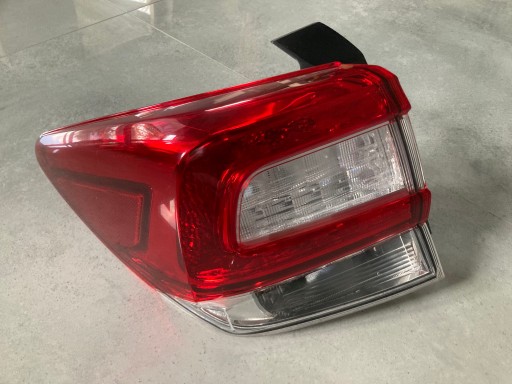 Subaru impreza xv crosstrek 18 - фонарь задний левый 84201-fl051