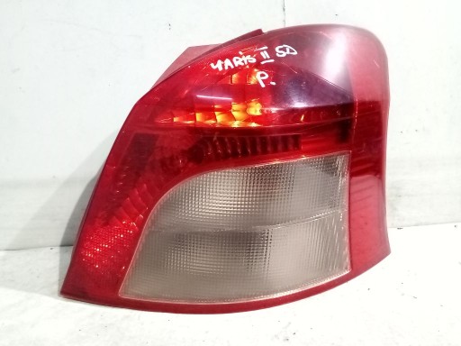 Toyota Yaris II 5D light right rear part rear