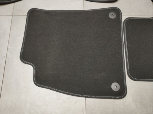 Audi A5 mats SAMOCHODOWE original 8B1863011A