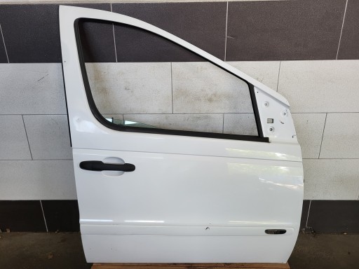 dveře pravý předek pravé přední MERCEDES VANEO W414 9147