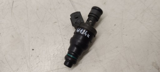 injector Mercedes W124 2,2b