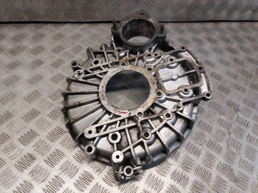 00A0261 AK9 - КРЫШКА КОРПУСА СЦЕПЛЕНИЯ DAEWOO LUBLIN III 2.4 D