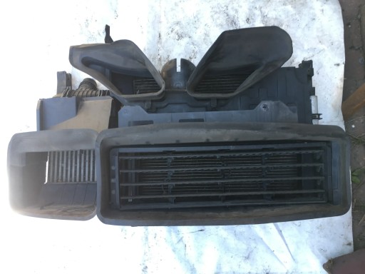 Кондиционер и охладитель воды, рольставни captur и двигатель 1,5 dci.