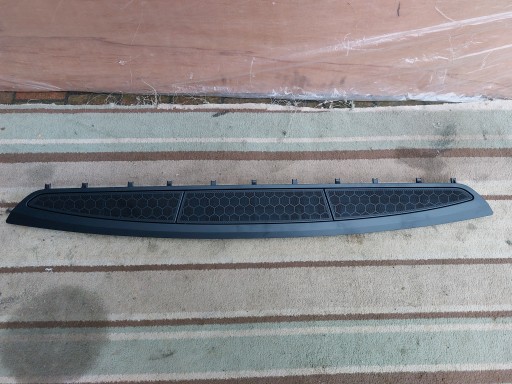 BMW 7 G11 G12 Blende Abdeckung MASKOWNICA POLKI heck 21r