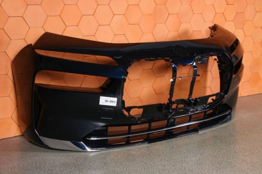 BMW 7 G70 i7 bumper front front colour 416