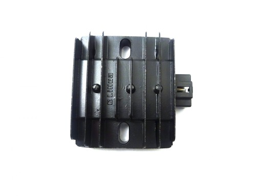 T56667 - JUNAK FURIOUS РЕГУЛЯТОР НАПРЯЖЕНИЯ 2T