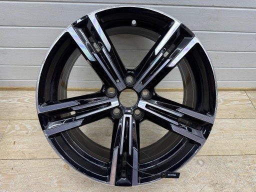 disk 18 BMW M G20 G30 7,5X18 ET25 8746631 1SZT