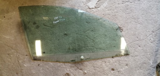 FORD FIESTA MK6 ПЕРЕДНЕЕ ПРАВОЕ СТЕКЛО 08 ГОД