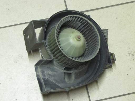 ДВИГАТЕЛЬ ВЕНТИЛЯТОРА MERCEDES ATEGO AXOR