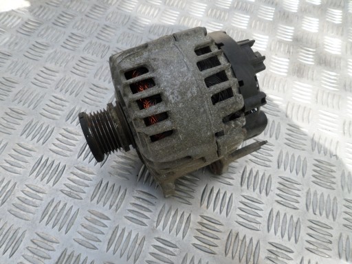 Генератор vw crafter 2.0 04l903021a 140a