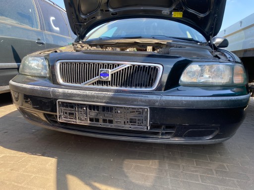 Volvo V70 2 II 00-08 nárazník přední předek z maska kod lakieru 019-26