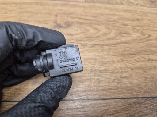 BMW E60 E61 E70 E90 F30 F36 F32 F32 érzékelö JAKOSCI levegö AUC 9240180