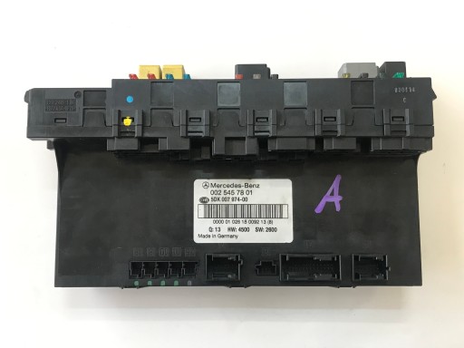 A0025457801 - Блок запобіжників mercedes w203 oe 0025457801