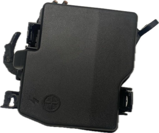 91441-R2571 - Kia sportage v 1.6 crdi d4fe блок предохранителей 21-23