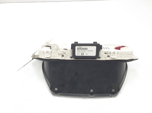 dials clock YAC500950 UK LAND ROVER FREELANDER