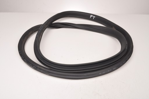 BMW 2 F44 Gran COUPE дверь уплотнение правая задняя