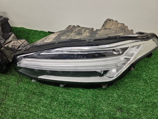 light left front VOLVO XC90 II 2019 EU FULL LED 31656987 complete