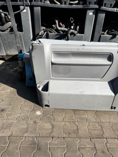 TAPCIERKA Tür rechts VW T5 COMFORTLINE