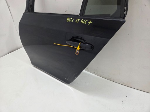 dveře levé zadní BMW E61 CARBONSCHWARZ