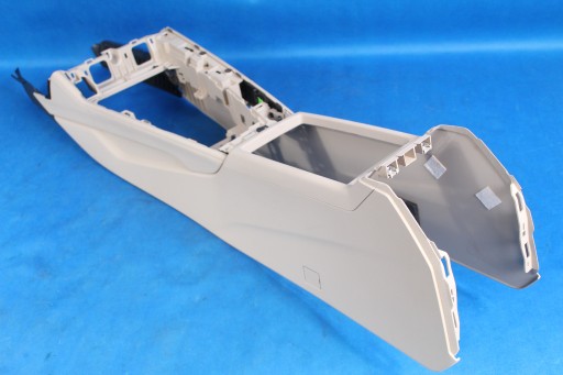 8W1863241A - AUDI A4 B9 8W центральна консоль ATLASBEIGE 17R