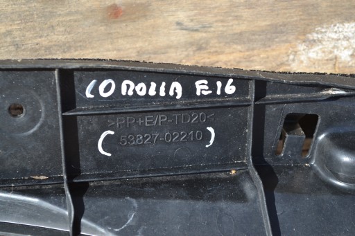 TOYOTA COROLLA E16 E18 Insonorizzazione parafango Destro 53827-02210