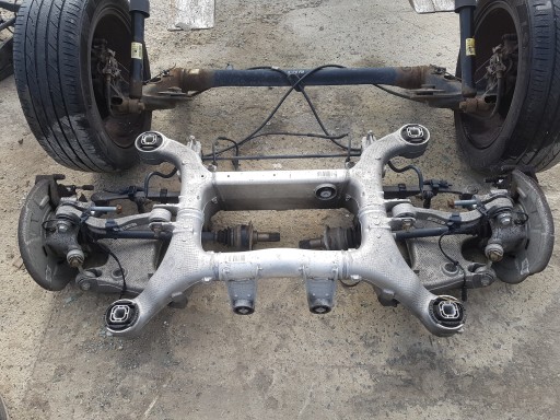 6794665 - Bmw 5 f10 3,0 d задней задней подвесной балки