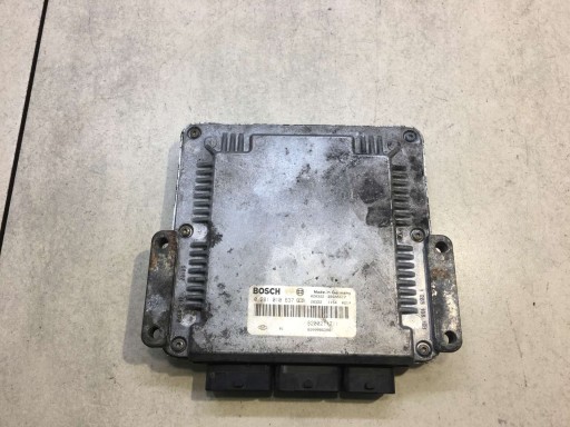 riadiaca jednotka MOTORA LAGUNA II 2.2 DCI 0281010637