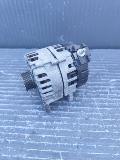 MERCEDES B-KLASA W247 ALTERNATOR A0009063903