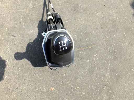 gear lever trim of the gear ford b-max 1,0 ECOBOOST 2013r AV1R-7C453-BKA