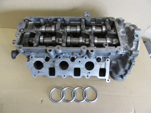 Audi A4 A6 3.0 TDI BKN головка права 059354AF