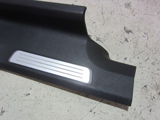 VOLVO XC90 II XC 90 rear right cap cover moulding threshold 31363748