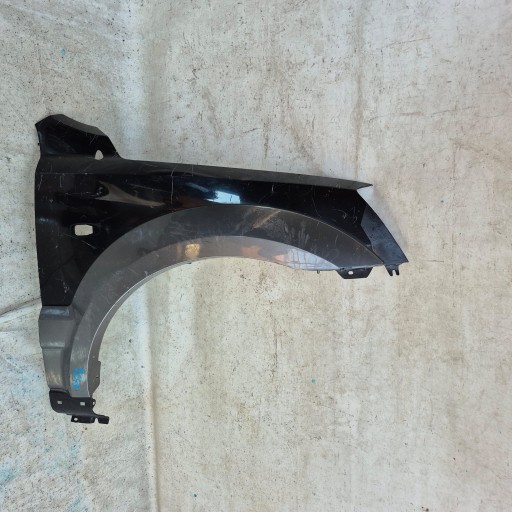 KIA SORENTO and 1 02-09 fender front front right