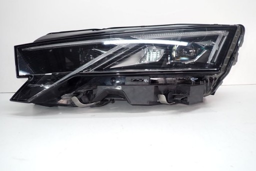 SKODA OCTAVIA IV CRYSTAL LIGHTING LIFT 23- reflektor left light left