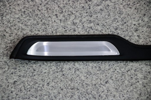 BMW E90 E91 moulding threshold right rear part rear 7963268