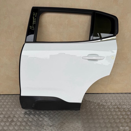 door complete rear. left CITROEN C5 AIRCROSS LIFT 2022 ROK does not have windows