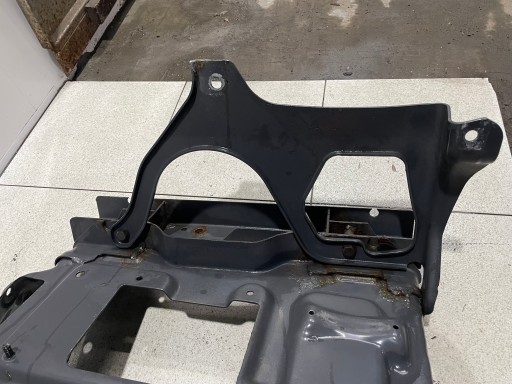 2100885 - Кріплення Кронштейн Hebla Коробка Scania R