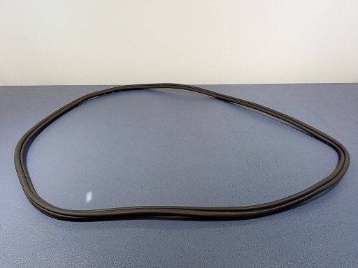 BMW X5 G05 уплотнение двери зд П 7428696