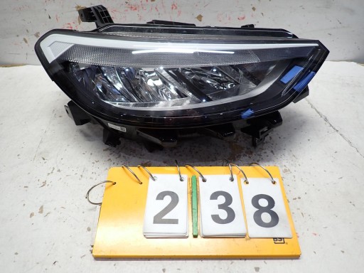 far prednji dio prednja desna VW ID3 2020- FULL LED 10B94100C