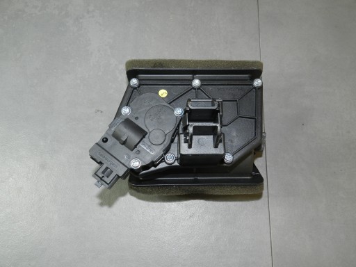 VW TOUAREG 7P air hose 7P6820526A