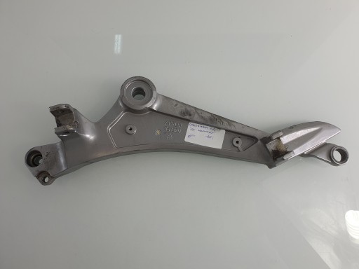 851820 - D693 APRILIA MANA 850 SET подставка для ног