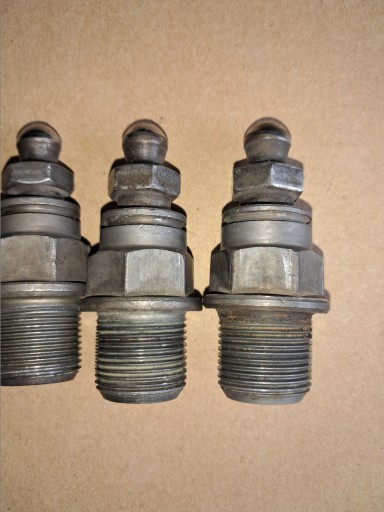 POPYCHACZ DZWIGNI of a valve MERCEDES W115 W108 W109 W111 1800500574