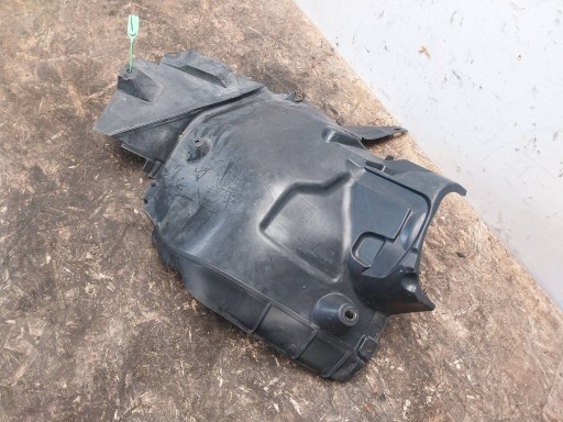 mudguard right front A2046981230 MERCEDES C W204