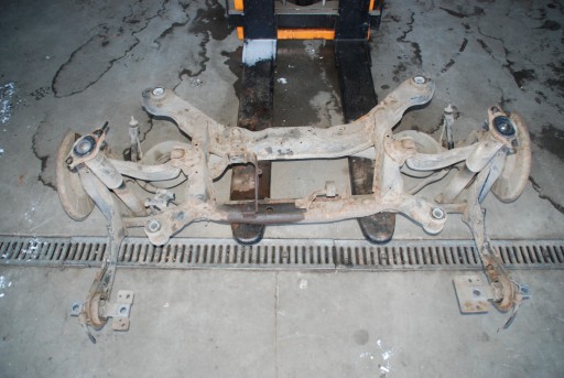 4521 - Коляска зад задні сани люлька volvo s80 ii 2.4 d