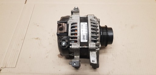 Генератор toyota yaris iii 1.33 27060-0y160