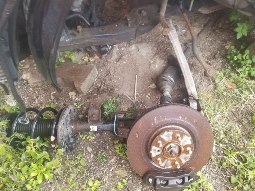 Амортизатор поворотний кулак супорт правий диск nissan murano z51!!!