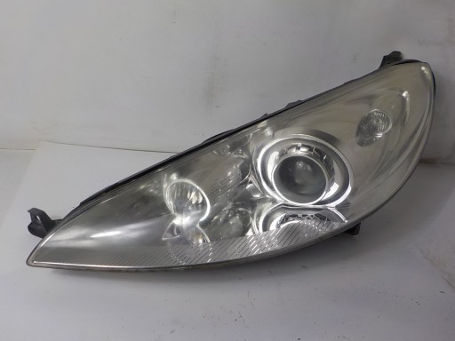 PEUGEOT 407 COUPE XENON light right front front UK