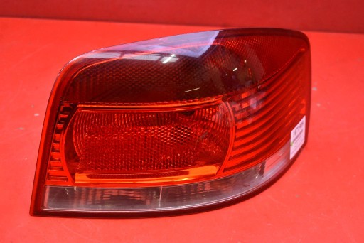 far desna stražnji dio stražnja 8P0945096 AUDI A3 8P 3D HB 03-05