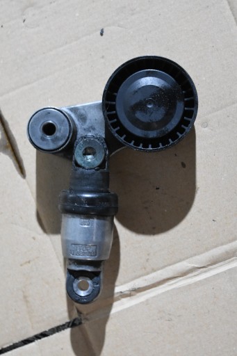 IDEALNA ROLLE NAPINACZA PASKA AUDI PORSCHE 4.0 TFSI 1