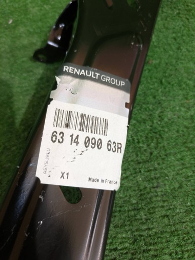 staffa parafango sinistro inferiore RENAULT MEGANE IV