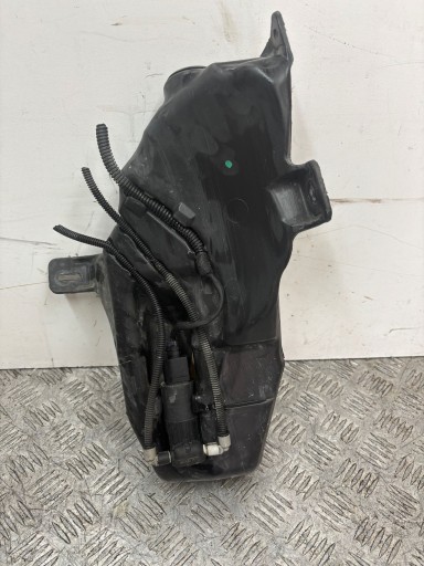 Réservoir eau essuie glace OPEL ZAFIRA C 13260579